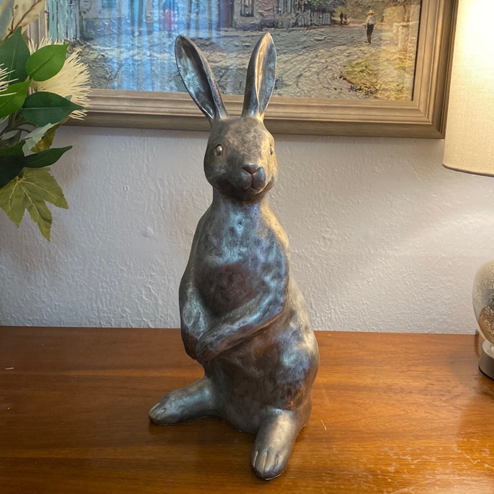 Tall Gray Rabbit